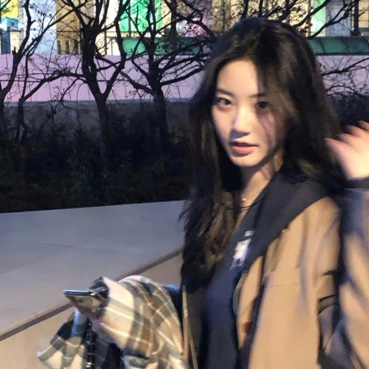 不思异：谜人谜事