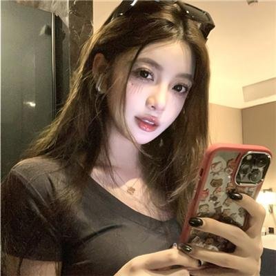 落凡尘
